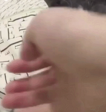 아니 잠깐 손좀줘봐