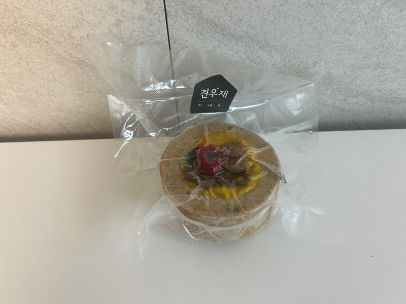 강아지가 좋아하는 견우재 케이크 